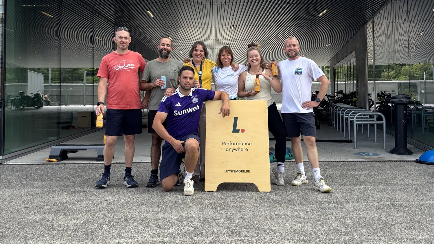 Deelnemers van de Infrabel Summer School na de workshop Start to Move